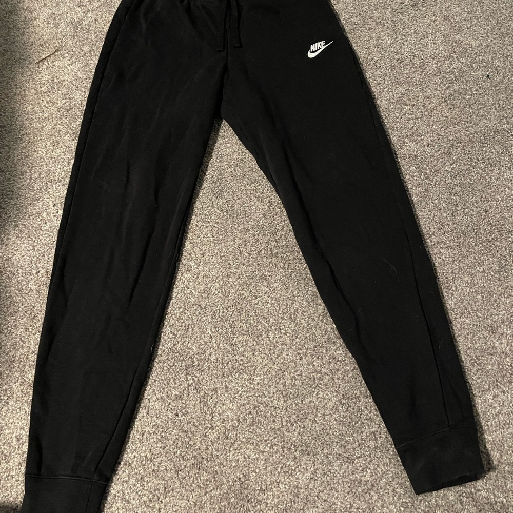 Nike joggers. GUC.